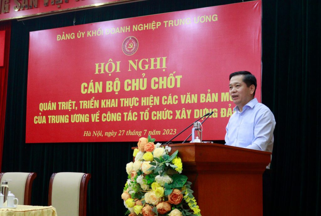 VRG tham dự hội nghị triển khai các quy định mới về công tác tổ chức xây dựng Đảng